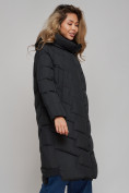 Оптом Пальто утепленное молодежное зимнее женское черного цвета 52355Ch в Челябинске, фото 2