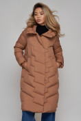 Оптом Пальто утепленное молодежное зимнее женское коричневого цвета 52355K в Казани, фото 15