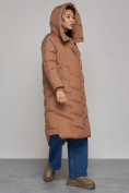 Оптом Пальто утепленное молодежное зимнее женское коричневого цвета 52355K в Перми, фото 6
