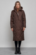Оптом Пальто утепленное молодежное зимнее женское темно-коричневого цвета 52358TK в Казани