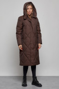Оптом Пальто утепленное молодежное зимнее женское темно-коричневого цвета 52358TK в Екатеринбурге, фото 5