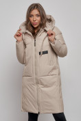 Оптом Пальто утепленное молодежное зимнее женское бежевого цвета 52359B в Перми, фото 7