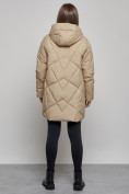 Оптом Зимняя женская куртка модная с капюшоном светло-коричневого цвета 52361SK в Казани, фото 4