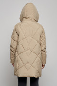 Оптом Зимняя женская куртка модная с капюшоном светло-коричневого цвета 52361SK в Казани, фото 9