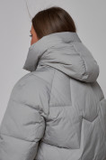Оптом Зимняя женская куртка модная с капюшоном светло-серого цвета 52362SS в Казани, фото 14