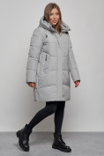 Оптом Пальто утепленное молодежное зимнее женское серого цвета 52363Sr в Баку, фото 2