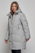 Оптом Пальто утепленное молодежное зимнее женское серого цвета 52363Sr в Омске, фото 9