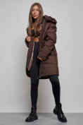 Оптом Пальто утепленное молодежное зимнее женское темно-коричневого цвета 52363TK, фото 12