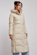 Оптом Пальто утепленное молодежное зимнее женское бежевого цвета 52382B в Перми, фото 10