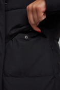 Оптом Пальто утепленное молодежное зимнее женское черного цвета 52382Ch в Сочи, фото 13
