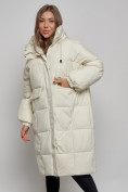 Оптом Пальто утепленное молодежное зимнее женское бежевого цвета 52391B в Перми, фото 10