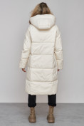 Оптом Пальто утепленное молодежное зимнее женское светло-бежевого цвета 52392SB в Казани, фото 4