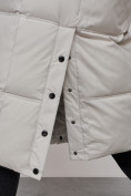 Оптом Пальто утепленное молодежное зимнее женское светло-серого цвета 52392SS, фото 13