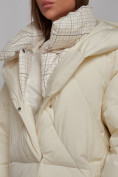 Оптом Пальто утепленное молодежное зимнее женское светло-бежевого цвета 52393SB, фото 14