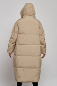 Оптом Пальто утепленное молодежное зимнее женское бежевого цвета 52396B в Перми, фото 10
