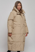 Оптом Пальто утепленное молодежное зимнее женское бежевого цвета 52396B в Новосибирске, фото 9