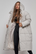 Оптом Пальто утепленное молодежное зимнее женское светло-серого цвета 52396SS, фото 13