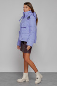 Оптом Зимняя женская куртка модная с капюшоном фиолетового цвета 52413F в Екатеринбурге, фото 2