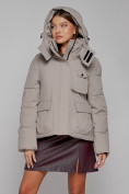 Оптом Зимняя женская куртка модная с капюшоном светло-коричневого цвета 52413SK в Казани, фото 8
