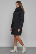 Оптом Пальто утепленное с капюшоном зимнее женское черного цвета 52426Ch в Иркутске, фото 2