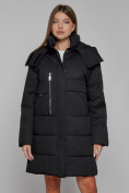 Оптом Пальто утепленное с капюшоном зимнее женское черного цвета 52426Ch во Владивостоке, фото 7