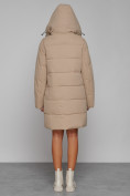 Оптом Пальто утепленное с капюшоном зимнее женское светло-коричневого цвета 52426SK в Екатеринбурге, фото 4