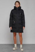 Оптом Пальто утепленное с капюшоном зимнее женское черного цвета 52429Ch