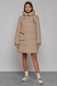 Оптом Пальто утепленное с капюшоном зимнее женское светло-коричневого цвета 52429SK в Уфе