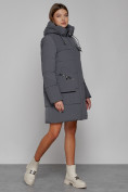 Оптом Пальто утепленное с капюшоном зимнее женское темно-серого цвета 52429TC, фото 3