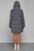 Оптом Пальто утепленное с капюшоном зимнее женское темно-серого цвета 52429TC, фото 4
