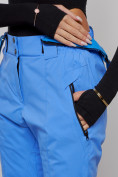 Оптом Полукомбинезон утепленный женский зимний горнолыжный синего цвета 526S в Самаре, фото 9