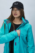 Оптом Парка женская с капюшоном синего цвета 551705S в Казани, фото 13