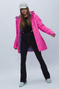 Оптом Парка женская с капюшоном розового цвета 551706R в Казани, фото 10