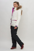 Оптом Куртка спортивная женская зимняя с мехом белого цвета 551777Bl в Казани, фото 2