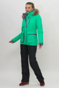 Оптом Куртка спортивная женская зимняя с мехом салатового цвета 551777Sl в Казани, фото 2