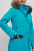 Оптом Парка женская с капюшоном и мехом зимняя бирюзового цвета 551961Br в Казани, фото 13