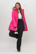 Оптом Парка женская с капюшоном и мехом зимняя розового цвета 551963R в Казани, фото 13