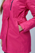 Оптом Парка женская с капюшоном розового цвета 551992R в Казани, фото 13