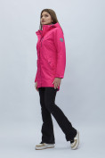 Оптом Парка женская с капюшоном розового цвета 551993R в Казани, фото 2
