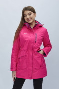 Оптом Парка женская с капюшоном розового цвета 551996R в Казани, фото 17