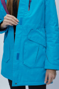 Оптом Парка женская с капюшоном синего цвета 551996S в Казани, фото 13