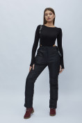 Оптом Полукомбинезон брюки горнолыжные женские черного цвета 55221Ch в Казани