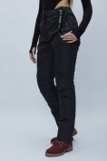 Оптом Полукомбинезон брюки горнолыжные женские черного цвета 55221Ch в Казани, фото 7