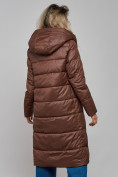 Оптом Пальто утепленное молодежное зимнее женское темно-коричневого цвета 57997TK, фото 21