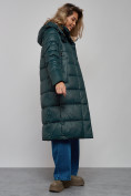Оптом Пальто утепленное молодежное зимнее женское темно-зеленого цвета 57997TZ, фото 18