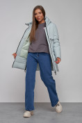 Оптом Зимняя женская куртка молодежная с капюшоном бирюзового цвета 58622Br в Казани, фото 19