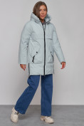 Оптом Зимняя женская куртка молодежная с капюшоном бирюзового цвета 58622Br в Казани, фото 3
