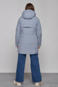 Оптом Зимняя женская куртка молодежная с капюшоном голубого цвета 58622Gl в Казани, фото 4