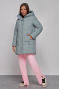Оптом Зимняя женская куртка молодежная с капюшоном бирюзового цвета 586821Br в Екатеринбурге, фото 2