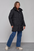 Оптом Зимняя женская куртка молодежная с капюшоном черного цвета 586821Ch в Екатеринбурге, фото 3